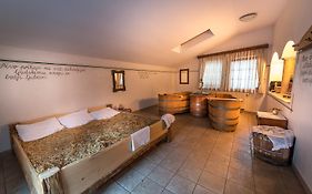 Hotel In Restavracija Pod Roglo